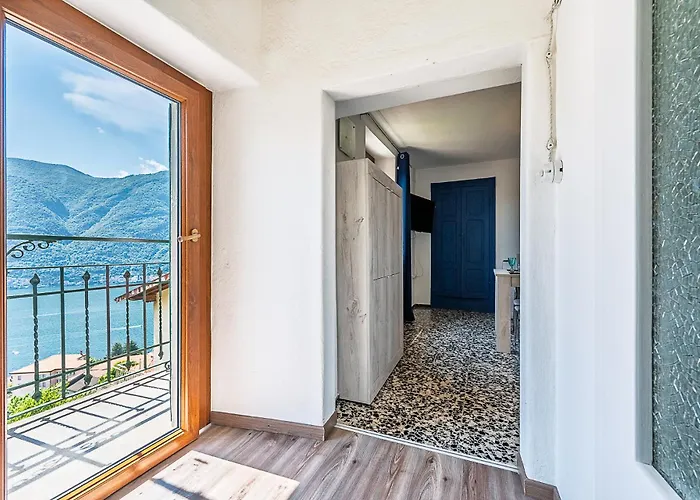 The Window On The Lake, Free Parking Apartament *